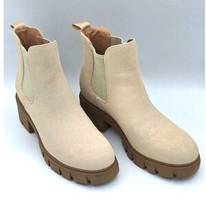 Athlefit Chunky Ankle Boot Slip On Womens Size 8